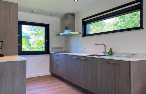 Dirkshorn House | Dutch Home Close to Golf