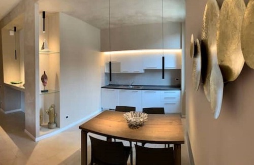Campione del Garda Apartment | DV Garda Suite 88.1