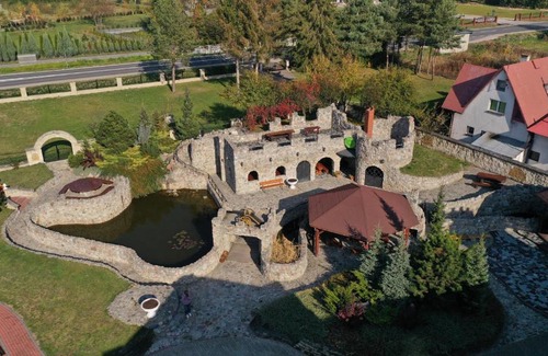Solec-Zdroj Resort | Dwór Dziekanów