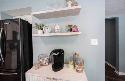 Westfield House | Dwntwn Westfield! Sleeps 11, family friendly, walk dwntwn, close to Grand Park!