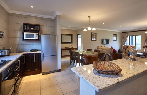 Clarens House | Dynasty Red Mountain Ranch