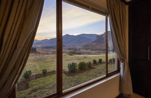 Clarens House | Dynasty Red Mountain Ranch