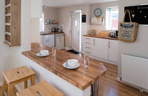 Rhosneigr Cottage | Dysynni - a modern, spacious family holiday home in Rhosneigr