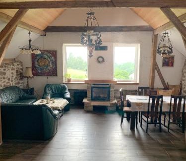 Sierpnica Apartment | Dziki domek