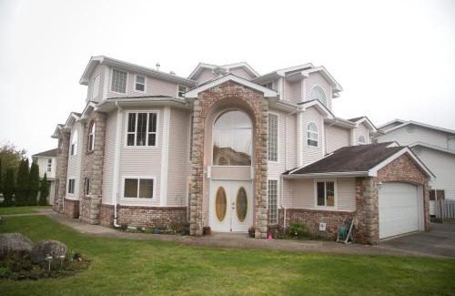 Prince Rupert Bed & Breakfast | Eagle Close Executive B&B