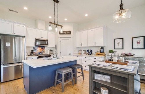 Eagle Point Apartment | Eagle Point Golf Retreat: Pool Access + Patio!