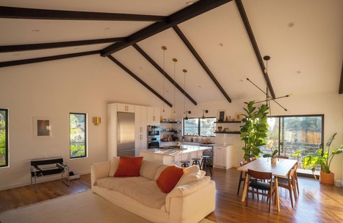 Eagle Rock House | Eagle Rock Modern Luxury Hillside Oasis, minutes from trendy Highland Park!n