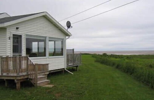 Tryon Cottage | Eagle's Nest - Augustine Cove, Prince Edward Island