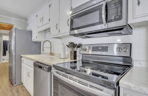 Statesboro Apartment | Eagle s Roost Retreat - Near GSU
