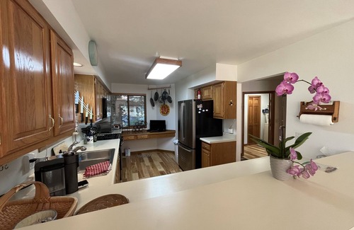 Eagle-Vail House | Eagle-Vail Ski House with Fireplace
