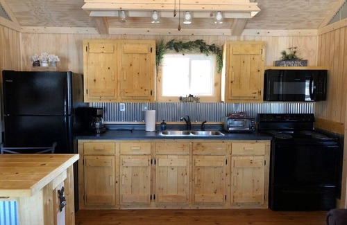 Westphalia Cabin | Eagles Nest Camping Black Creek Cabin