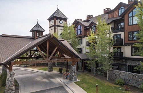 Tamarack Condo | Eagles Nest Lodge 2 Bedroom Condo - Delightful 2 BR Condo with Fireplace and Patio