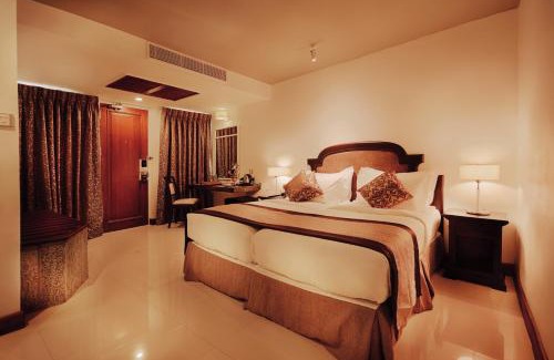 Anniwatta Hotel | Earl's Regent Hotel