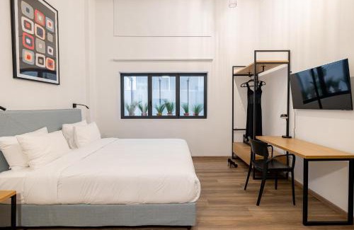 Nea Smirni Apartment | Earos Urban Living