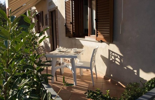 Stella Cilento Apartment | East Apartment