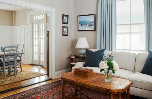 Jamestown Bed & Breakfast | East Bay Bed & Breakfast