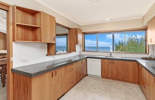 Port Fairy House | East Beach House - beachside getaway