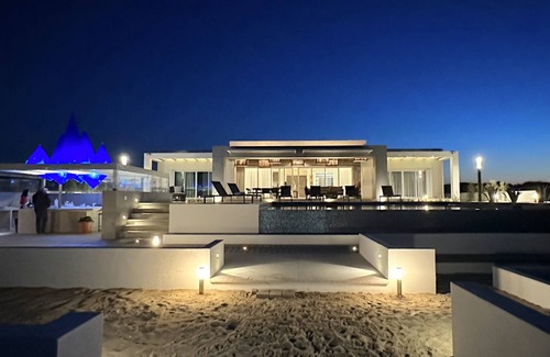 La Ribera House | East Cape, All-inclusive,Ocean front vacation villa at Lighthouse Point