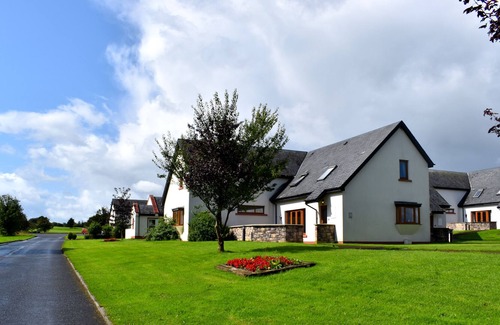 Bodyke Resort | East Clare Golf Village