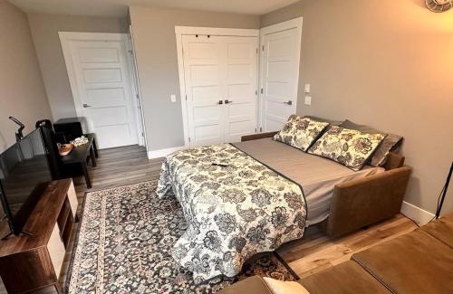 Halifax County House | East Coast Cozy by Wastis-Easy Hwy, City & Airport Access plus Free Parking