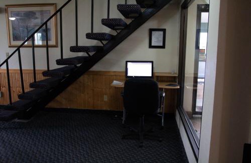 East Grand Forks Hotel | East Grand Inn