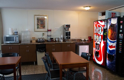 East Grand Forks Hotel | East Grand Inn