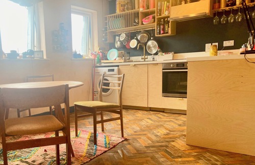 Markhouse Apartment | East London Family Apartment