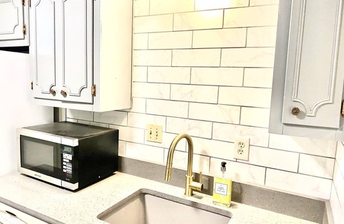 Germantown House | East Memphis Home Welcomes Long Stay