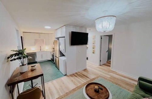 East Nashville House | East Nashville Oasis + Mini Golf Patio — DREAMI STAYS