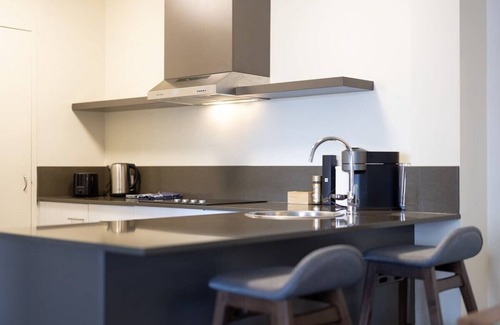 East Perth Apartment | East Perth CBD Apartment close to The Swan River