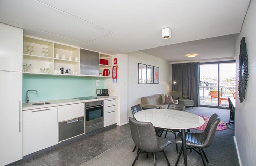 East Perth Apartment | East Perth Suites Hotel