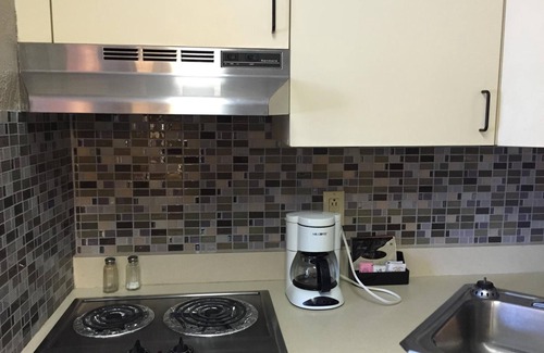 Tipton Hotel | East Street Inn & Suites Tipton
