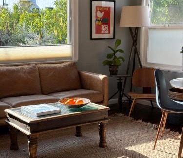 Mar Vista House | East Venice bungalow
