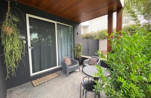 Woonona Apartment | East Woonona Sea Esta Studio