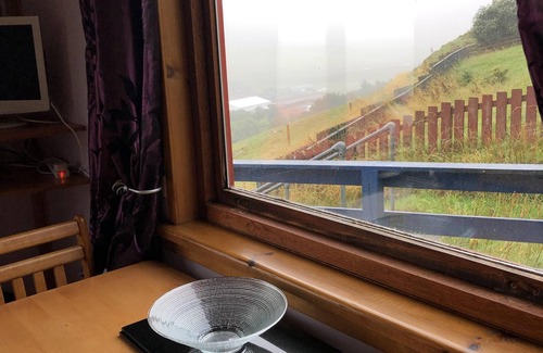 Scalloway Ski Chalet | Easterhoull Chalets