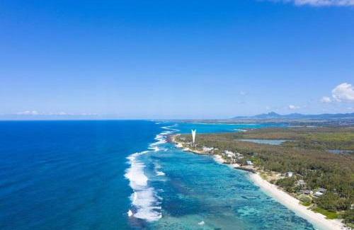 Poste Lafayette Apartment | Eastern Blue Beachfront Luxury Apartment