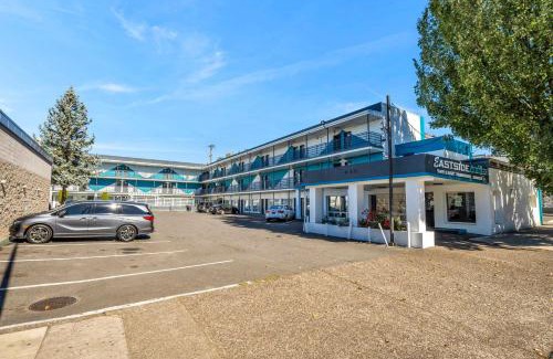 Kerns Hotel | Eastside Lodge
