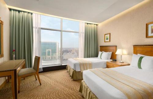 Al Hamra Hotel | Eastyard Dammam Hotel - Formerly Ramada by Wyndham Dammam