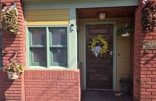 Mexican War Streets House | Easy Walk to Steelers & Pirates