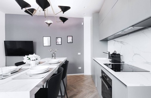 Carrobbio Apartment | Easylife - Jewell with terrace near the Duomo