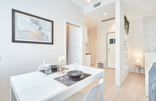 Magenta Apartment | Easylife-Modern and airconditioned in Porta Romana