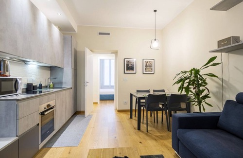 Bullona Apartment | Easylife - Modern and elegant c/o Arch of Peace