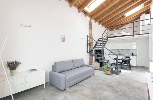 Navigli Apartment | Easylife- Two-level apartment on the Navigli area