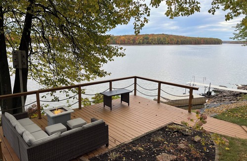 Mosinee House | Eau Pleine Lake Retreat