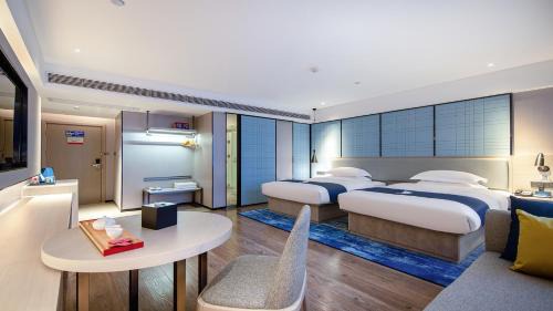 Hechi Hotel | Echarm Hotel Hechi Yizhou Municipal Center Plaza