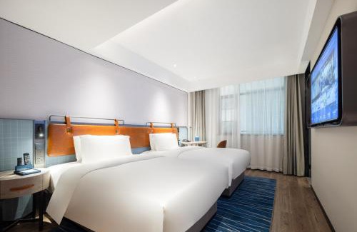 Sanya Hotel | Echarm Hotel Sanya Qiangu Scenario Zone HITS Duty Free City Shop