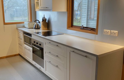 Dinner Plain House | Echo Base - perfect lodge for 10 in Dinner Plain