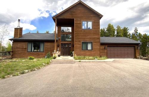 Evergreen House | Echo Hills Mountain Lodge