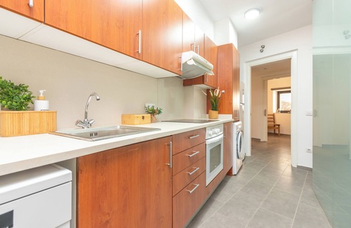 Sant Jordi Desvalls Apartment | Eco-Apartment Costa Brava