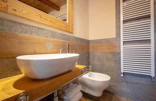 Saint-Pierre House | Eco Dimora Baltea - Affittacamere al Verde villaggio di Rumiod